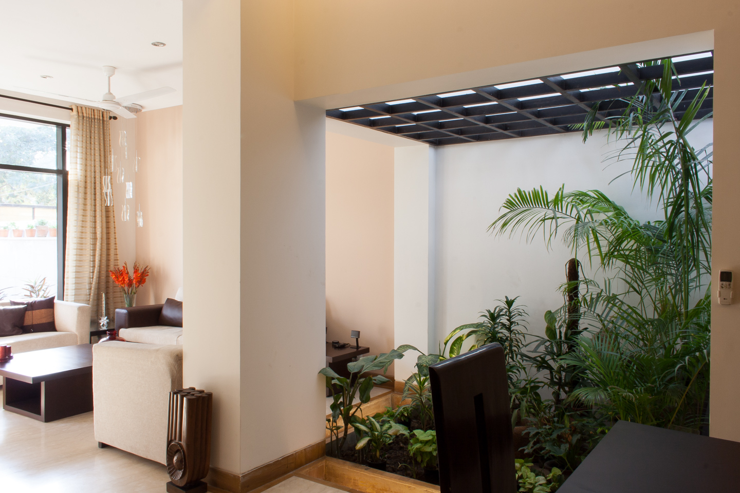 View from the dining room to the drawing room