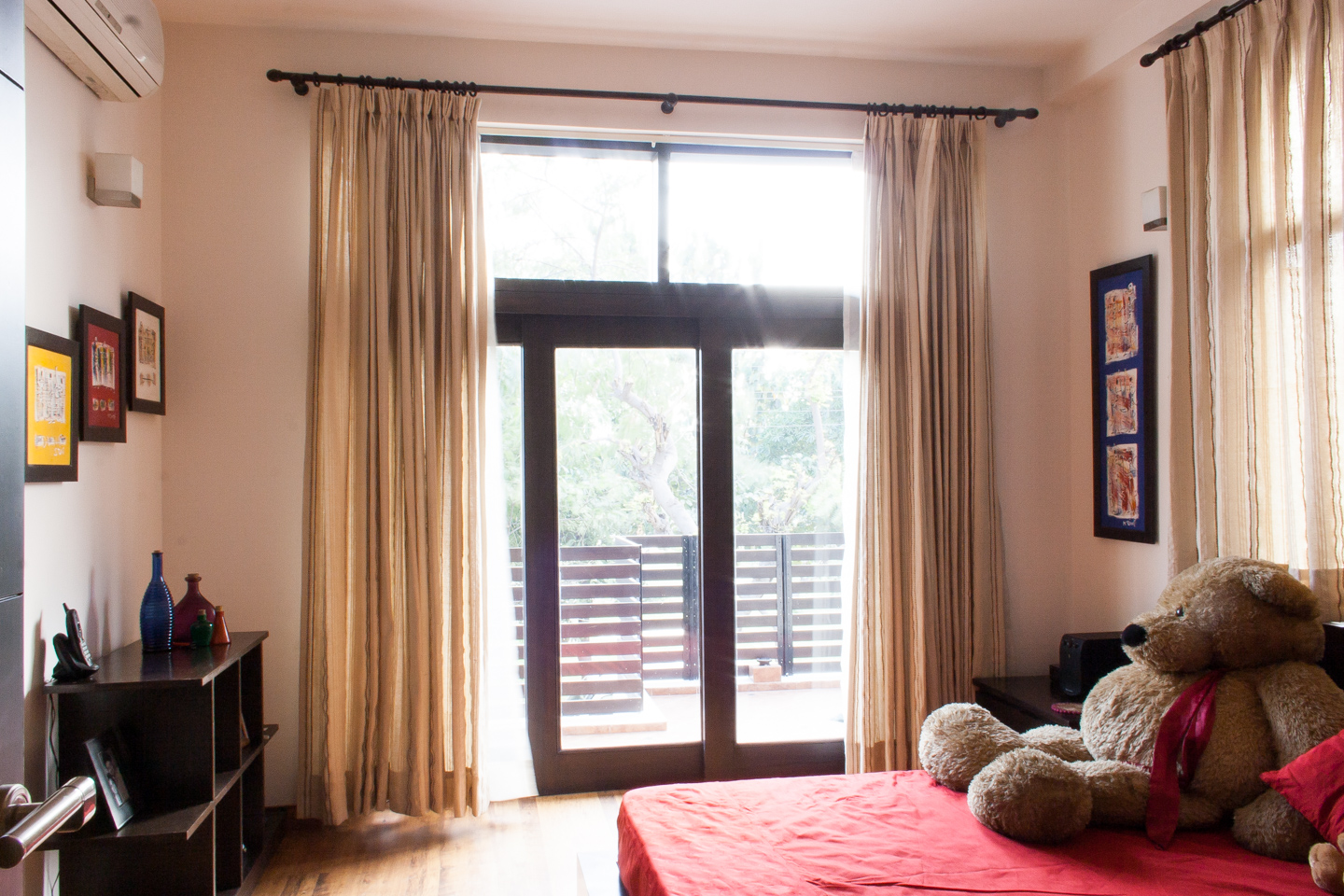 A first floor bedroom