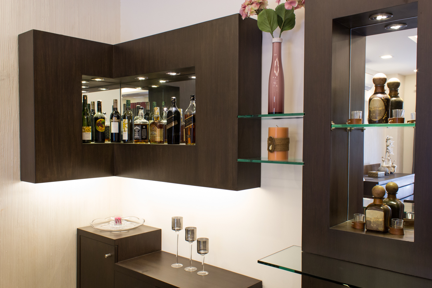 The bar in the ground floor drawing-dining.